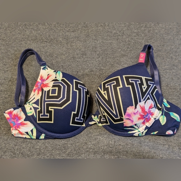 PINK Victoria's Secret Push-Up Bra (32C) - NWT! - Picture 1 of 3